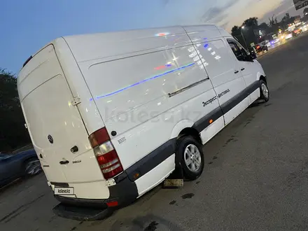 Mercedes-Benz Sprinter 2008 года за 8 400 000 тг. в Алматы – фото 4