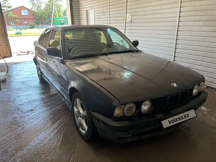 BMW 520 1990 года за 850 000 тг. в Караганда – фото 4