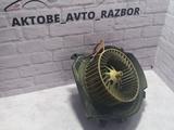 Моторчик печки от опель омега за 12 000 тг. в Актобе – фото 2
