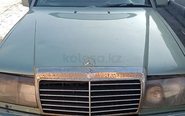 Mercedes-Benz E 230 1991 года за 1 000 000 тг. в Алматы