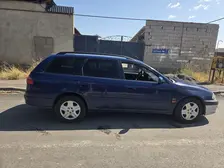 Toyota Avensis, 2002