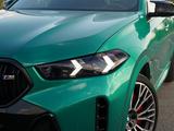 BMW X6 2024 года за 71 990 000 тг. в Костанай – фото 4