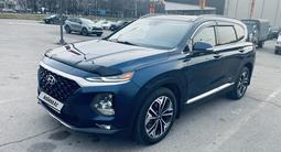 Hyundai Santa Fe 2019 года за 10 800 000 тг. в Алматы