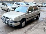 Volkswagen Golf 1996 годаүшін1 180 000 тг. в Астана – фото 2