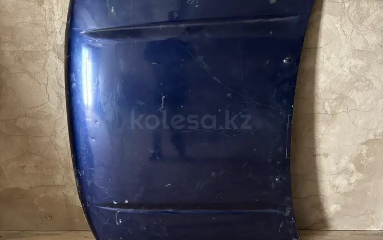 Капот за 80 000 тг. в Астана