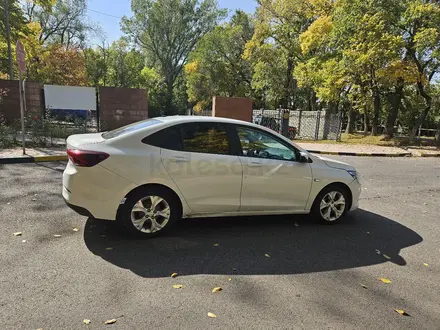 Chevrolet Onix 2023 года за 5 600 000 тг. в Алматы – фото 4