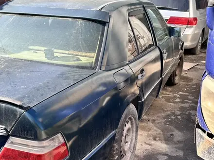 Mercedes-Benz E 230 1987 года за 500 000 тг. в Алматы – фото 2