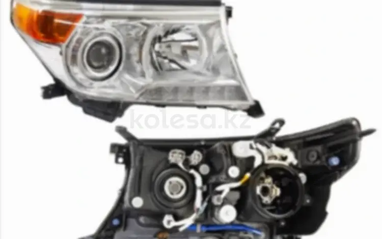 Фара Toyota Land Cruiser (J200) 12-15 (Спереди/Справа) за 487 400 тг. в Талдыкорган