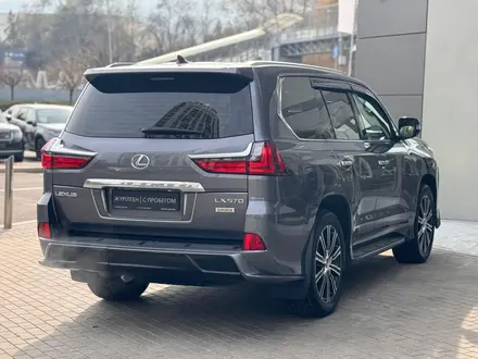 Lexus LX 570 2017 года за 41 900 000 тг. в Алматы – фото 6