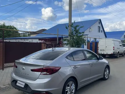 Hyundai Elantra 2020 года за 5 700 000 тг. в Уральск – фото 4