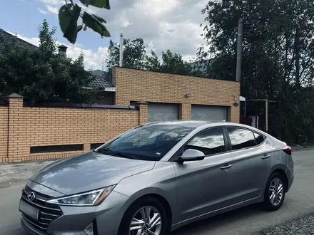 Hyundai Elantra 2020 года за 5 700 000 тг. в Уральск