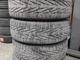 Зимние шины Nokian Hakkapelita7 с шипами. за 120 000 тг. в Алматы