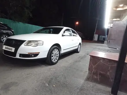 Volkswagen Passat 2007 года за 3 900 000 тг. в Алматы