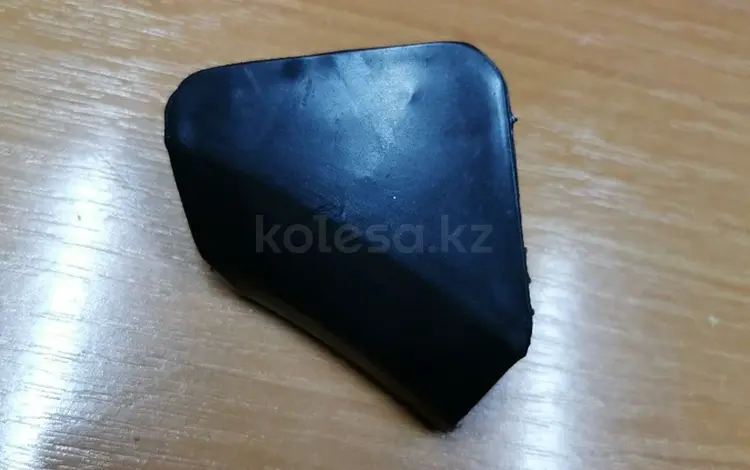 Заглушка буксировочного крюка бампер буксирүшін2 500 тг. в Алматы