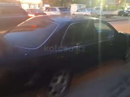 Toyota Camry 1996 года за 1 300 000 тг. в Алматы – фото 2
