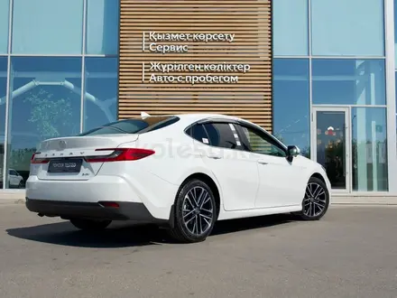 Toyota Camry Luxe 2024 года за 20 900 000 тг. в Шымкент – фото 17