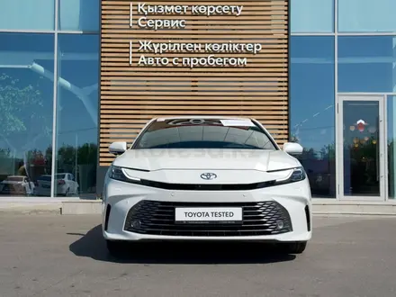Toyota Camry Luxe 2024 года за 20 900 000 тг. в Шымкент – фото 5