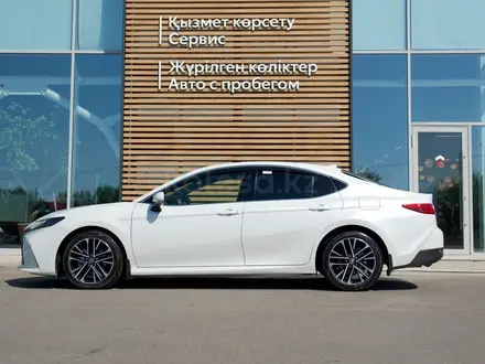 Toyota Camry Luxe 2024 года за 20 900 000 тг. в Шымкент – фото 3