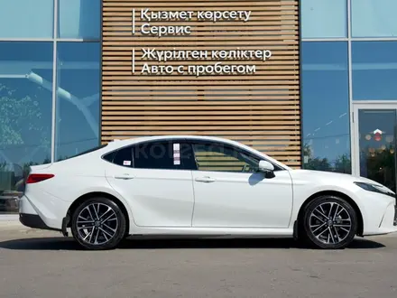 Toyota Camry Luxe 2024 года за 20 900 000 тг. в Шымкент – фото 16