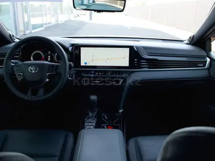 Toyota Camry Luxe 2024 года за 20 900 000 тг. в Шымкент – фото 8