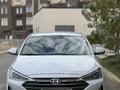 Hyundai Elantra 2019 годаfor7 300 000 тг. в Атырау – фото 3