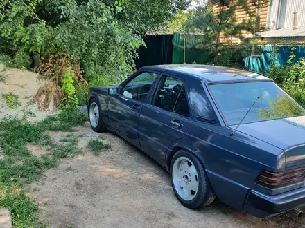 Mercedes-Benz 190 1988 года за 1 500 000 тг. в Уральск – фото 2