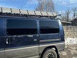 Mitsubishi Delica 1996 годаfor1 500 000 тг. в Алматы – фото 4