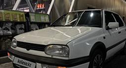 Volkswagen Golf 1994 годаүшін1 700 000 тг. в Алматы