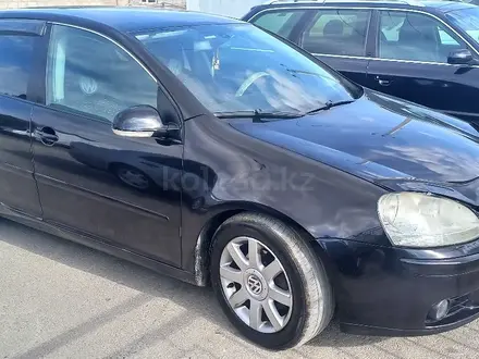 Volkswagen Golf 2005 года за 4 100 000 тг. в Тараз – фото 2