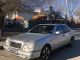 Mercedes-Benz E 230 1998 года за 2 300 000 тг. в Атырау