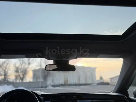 Toyota Camry 2019 года за 8 600 000 тг. в Алматы – фото 9
