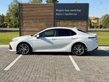 Toyota Camry Prestige 2021 года за 13 650 000 тг. в Кокшетау – фото 2