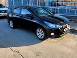 Hyundai Accent 2021 года за 7 400 000 тг. в Усть-Каменогорск – фото 2