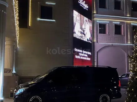 Минивэны, микроавтобусы бизнес класса, вито, виано, rent a car with driver в Алматы – фото 3