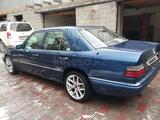 Mercedes-Benz E 220 1993 года за 1 800 000 тг. в Актобе – фото 3