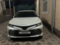 Toyota Camry 2019 года за 15 000 000 тг. в Шымкент