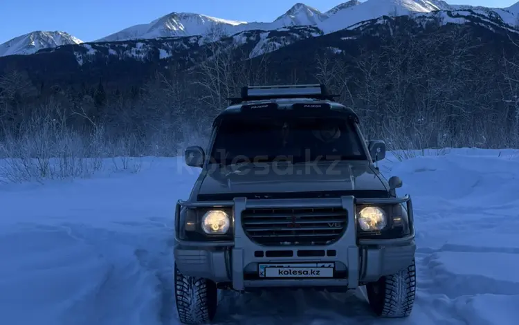 Mitsubishi Pajero 1993 годаfor4 000 000 тг. в Риддер