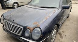 Mercedes-Benz E 280 1996 годаүшін1 250 000 тг. в Тараз