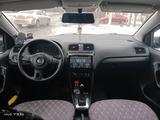 Volkswagen Polo 2014 года за 3 900 000 тг. в Актобе – фото 2