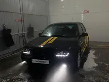 Volkswagen Golf, 2002