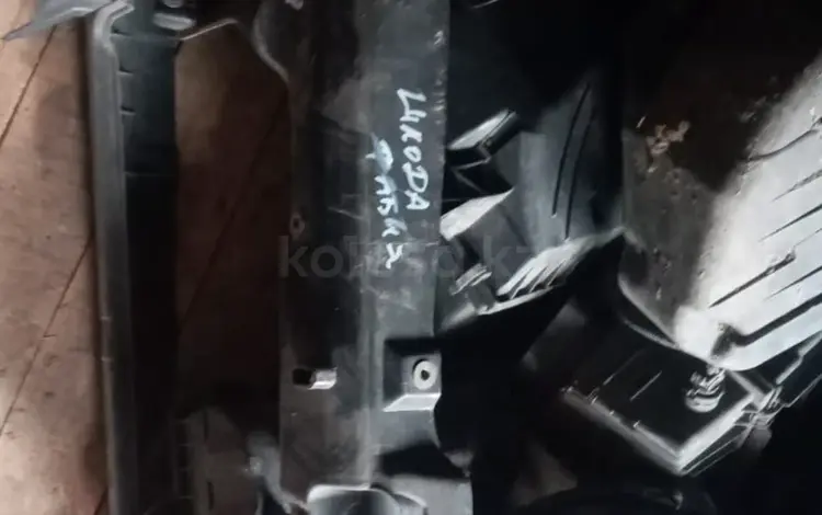 Телевизор на skoda fabia за 25 000 тг. в Костанай