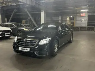 Mercedes-Benz S 400