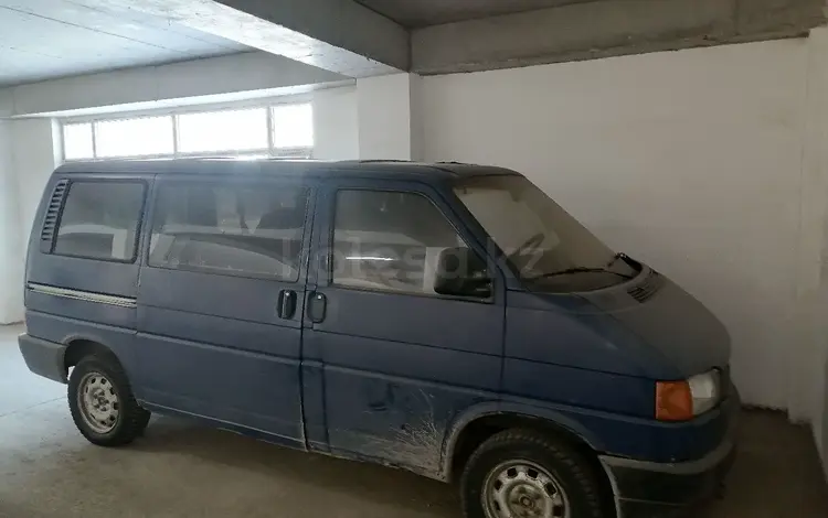 Volkswagen Transporter 1994 годаfor1 600 000 тг. в Караганда