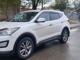 Hyundai Santa Fe 2014 годаүшін8 700 000 тг. в Конаев (Капшагай)