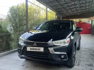 Mitsubishi Outlander Sport, 2016