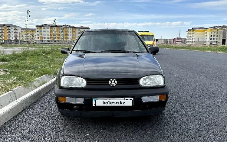 Volkswagen Golf 1992 годаүшін1 150 000 тг. в Тараз