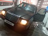 Mercedes-Benz E 200 1990 года за 1 000 000 тг. в Караганда – фото 2