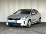 Kia Rio 2021 года за 8 070 000 тг. в Астана