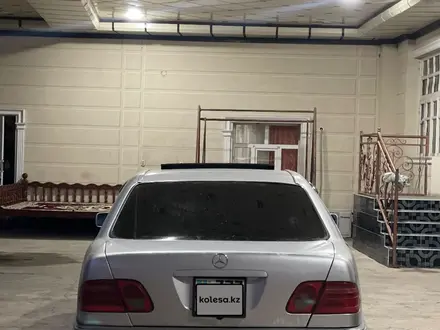 Mercedes-Benz E 320 1998 года за 3 800 000 тг. в Сарыагаш – фото 4