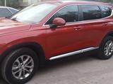 Hyundai Santa Fe 2019 годаfor8 500 000 тг. в Актобе – фото 3